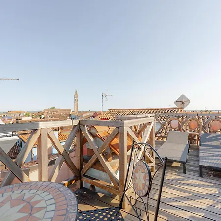 Luxury Penthouse With Lagoon View Terrace And Jacuzzi * Burano