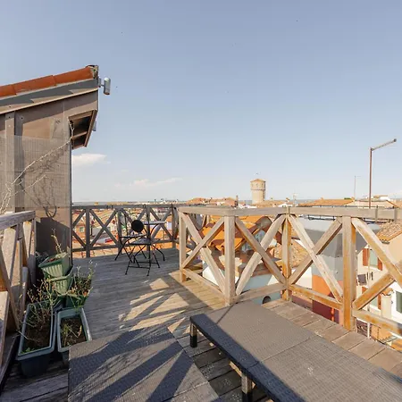 Luxury Penthouse With Lagoon View Terrace And Jacuzzi Appartement